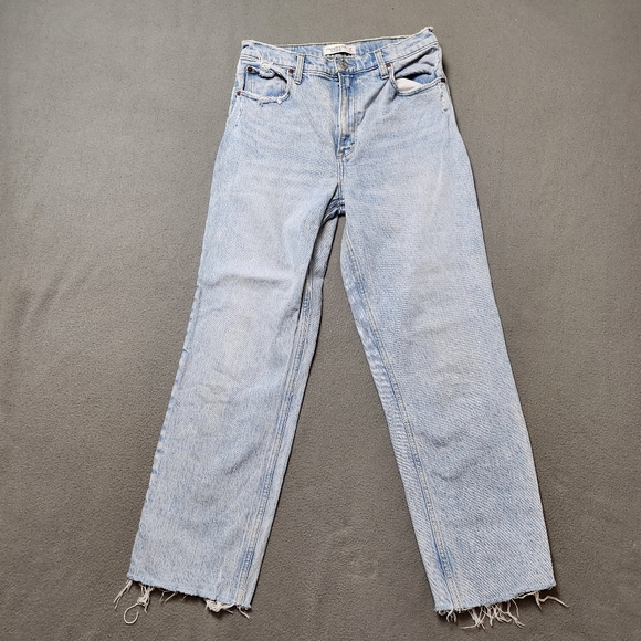Abercrombie & Fitch Denim - Abercrombie & Fitch '90s Straight Ultra High Rise Jeans - Blue